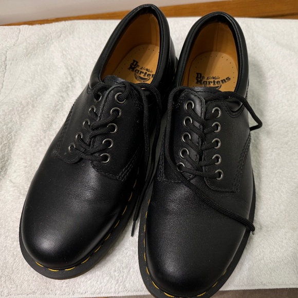 [NwoT] Dr. Martens NAPPA LEATHER CASUAL SHOES ~Size: Men - 9 Women - 10~ - Picture 3 of 7